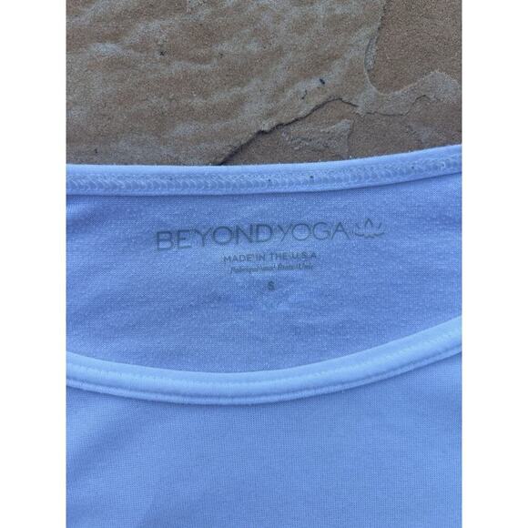 Beyond Yoga Powerbeyond Lite White Cropped Pullover Size Small Soft - Picture 2 of 3